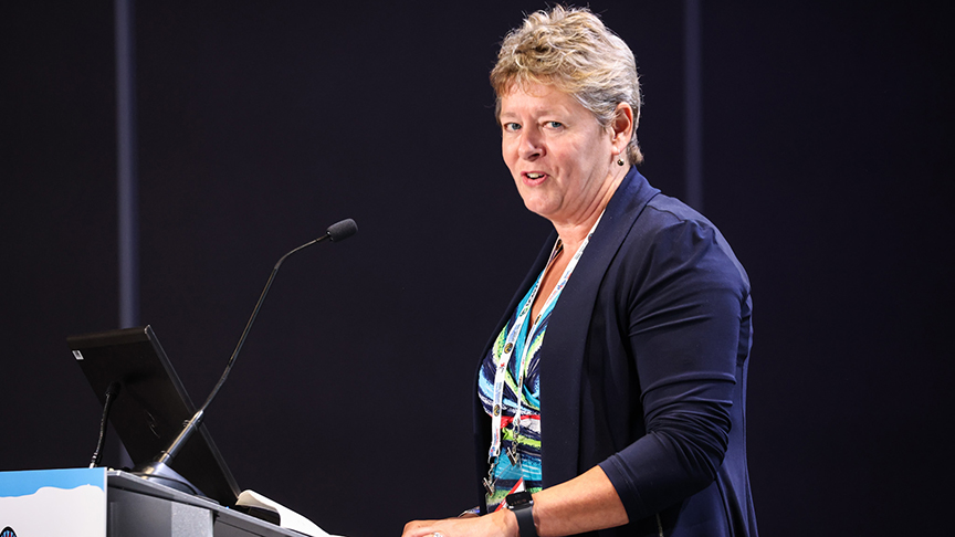  Nicola Lewis, PDG de KBHN, s'exprimant lors du DOHaD 2022